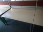 Schreibtisch mit Rückwand L 140 x 80 cm Schreibtisch mit Rückwand L 140 x 80 cm