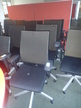 4 Stk. Bürodrehstühle mit Armlehnen, Netzbezug, schwarz, Modell Comforto 4 Stk. Bürodrehstühle mit Armlehnen, Netzbezug, schwarz, Modell Comforto
