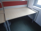 Schreibtisch 140 x 80 cm mit Rückwand Schreibtisch 140 x 80 cm mit Rückwand