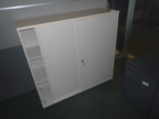 BENE Aktenschrank, Maße: ca. B 120 x H 113 cm, 3 Ordner hoch, mit Schiebetüren BENE Aktenschrank, Maße: ca. B 120 x H 113 cm, 3 Ordner hoch, mit Schiebetüren
