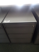 BENE Rollcontainer, Anthrazit, ca. B 43 x H 59 x T 80 cm BENE Rollcontainer, Anthrazit, ca. B 43 x H 59 x T 80 cm