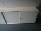 BENE Aktenschrank, Maße: ca. B 160 x H 80 cm, 2 Ordner hoch, mit Schiebetüren BENE Aktenschrank, Maße: ca. B 160 x H 80 cm, 2 Ordner hoch, mit Schiebetüren