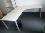 Schreibtisch-Winkelkombination 200 x 180 cm 2 teilig Schreibtisch-Winkelkombination 200 x 180 cm 2 teilig