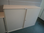BENE Aktenschrank, Maße: ca. B 160 x H 113 cm, 3 Ordner hoch, mit Schiebetüren BENE Aktenschrank, Maße: ca. B 160 x H 113 cm, 3 Ordner hoch, mit Schiebetüren