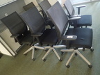 3 Stk. Bürodrehstühle mit Armlehnen, Netzbezug, schwarz, Modell Comforto 3 Stk. Bürodrehstühle mit Armlehnen, Netzbezug, schwarz, Modell Comforto
