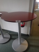 BENE Meeting-Besprechungstisch, höhenverstellbar, Maße: DM 80 cm, H von 70 - 108 cm BENE Meeting-Besprechungstisch, höhenverstellbar, Maße: DM 80 cm, H von 70 - 108 cm