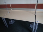 Schreibtisch mit Rückwand L 140 x 80 cm Schreibtisch mit Rückwand L 140 x 80 cm