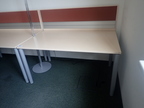 Schreibtisch mit Rückwand L 140 x 80 cm Schreibtisch mit Rückwand L 140 x 80 cm