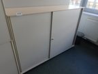 BENE Aktenschrank, Maße: ca. B 160 x H 113 cm, 3 Ordner hoch, mit Schiebetüren BENE Aktenschrank, Maße: ca. B 160 x H 113 cm, 3 Ordner hoch, mit Schiebetüren