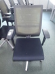 6 Stk. Bürodrehstühle mit Armlehnen, Netzbezug, schwarz, Modell Comforto 6 Stk. Bürodrehstühle mit Armlehnen, Netzbezug, schwarz, Modell Comforto