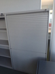 Unifor Aktenschrank mit Rollosystem, Farbe grau, Maße: ca. B 90 x T 46 x 153 cm, 4 Ordner hoch Unifor Aktenschrank mit Rollosystem, Farbe grau, Maße: ca. B 90 x T 46 x 153 cm, 4 Ordner hoch