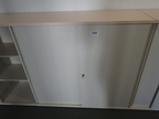 BENE Aktenschrank, Maße: ca. B 120 x H 113 cm, 3 Ordner hoch, mit Schiebetüren BENE Aktenschrank, Maße: ca. B 120 x H 113 cm, 3 Ordner hoch, mit Schiebetüren