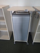 BENE Caddy mit Rollo-System, 2 Ordner hoch, inklusive ausziehbarer Bürozubehörlade, mobil, Rollo Silber, Maße: ca. B 55 x T 55 x H 110 cm BENE Caddy mit Rollo-System, 2 Ordner hoch, inklusive ausziehbarer Bürozubehörlade, mobil, Rollo Silber, Maße: ca. B 55 x T 55 x H 110 cm