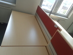 BENE Doppelarbeitsplatz bestehend aus 2 Schreibtischen je 140 x 80 cm inkl. Raumtrennwand H ca. 122 cm BENE Doppelarbeitsplatz bestehend aus 2 Schreibtischen je 140 x 80 cm inkl. Raumtrennwand H ca. 122 cm