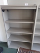 Unifor Aktenschrank mit Rollosystem, Farbe grau, Maße: ca. B 90 x T 46 x 153 cm, 4 Ordner hoch Unifor Aktenschrank mit Rollosystem, Farbe grau, Maße: ca. B 90 x T 46 x 153 cm, 4 Ordner hoch