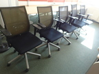 5 Bürodrehstühle mit Armlehnen, Netzbezug, schwarz, Modell Comforto 5 Bürodrehstühle mit Armlehnen, Netzbezug, schwarz, Modell Comforto