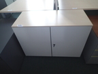 Aktenschrank mit Doppeltüre 100 x 72 cm, 2 Ordnerhöhen Aktenschrank mit Doppeltüre 100 x 72 cm, 2 Ordnerhöhen