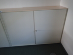 BENE Aktenschrank, Maße: ca. B 160 x H 113 cm, 3 Ordner hoch, mit Schiebetüren BENE Aktenschrank, Maße: ca. B 160 x H 113 cm, 3 Ordner hoch, mit Schiebetüren