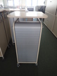 BENE Caddy mit Rollo-System, 2 Ordner hoch, inklusive ausziehbarer Bürozubehörlade, mobil, Rollo Silber, Maße: ca. B 55 x T 55 x H 110 cm BENE Caddy mit Rollo-System, 2 Ordner hoch, inklusive ausziehbarer Bürozubehörlade, mobil, Rollo Silber, Maße: ca. B 55 x T 55 x H 110 cm