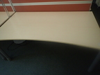 Schreibtisch 160 x 100 cm mit Rückwand Schreibtisch 160 x 100 cm mit Rückwand