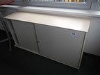 BENE Aktenschrank, Maße: ca. B 160 x H 80 cm, 2 Ordner hoch, mit Schiebetüren BENE Aktenschrank, Maße: ca. B 160 x H 80 cm, 2 Ordner hoch, mit Schiebetüren