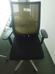 4 Stk. Bürodrehstühle mit Armlehnen, Netzbezug, schwarz, Modell Comforto 4 Stk. Bürodrehstühle mit Armlehnen, Netzbezug, schwarz, Modell Comforto