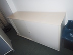 BENE Aktenschrank, Maße: ca. B 160 x H 80 cm, 2 Ordner hoch, mit Schiebetüren BENE Aktenschrank, Maße: ca. B 160 x H 80 cm, 2 Ordner hoch, mit Schiebetüren