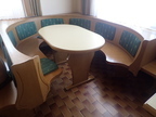 Gastraumeinrichtung bestehend aus 8 U-förmigen Sitzbänken ca. 190 x 195 cm mit + 8 Stk. Tischen, 2 Sitzbankgruppen ca. 140 x 100 cm + 2 Tische, inkl. Wand- und Deckenverkleidungen, Vorhängen usw. Gastraumeinrichtung bestehend aus 8 U-förmigen Sitzbänken ca. 190 x 195 cm mit + 8 Stk. Tischen, 2 Sitzbankgruppen ca. 140 x 100 cm + 2 Tische, inkl. Wand- und Deckenverkleidungen, Vorhängen usw.