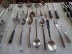 ca. 17teiliges Gastro-Set bestehend aus Pfannenwendern, Schaufeln, Fleischgabeln usw. ca. 17teiliges Gastro-Set bestehend aus Pfannenwendern, Schaufeln, Fleischgabeln usw.