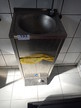 Berührungsloses Waschbecken mit Armatur 35 x 30 x 85 cm Berührungsloses Waschbecken mit Armatur 35 x 30 x 85 cm
