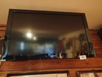 Sony TV-Gerät mit Wandhalterung, Modell Bravia, Diagonale 92 cm Sony TV-Gerät mit Wandhalterung, Modell Bravia, Diagonale 92 cm