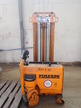 PIMESBO Elektro-Handhubwagen Modell GT, Hubhöhe max. 2.95 m, Tragkraft 1500 kg, Eigengewicht ca. 880 kg, 24 V Betrieb, mit Ladegerät, scheinbar Batterie defekt, ohne Funktion PIMESBO Elektro-Handhubwagen Modell GT, Hubhöhe max. 2.95 m, Tragkraft 1500 kg, Eigengewicht ca. 880 kg, 24 V Betrieb, mit Ladegerät, scheinbar Batterie defekt, ohne Funktion