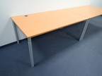 HALI Schreibtisch in Buche mit Kabelkanal ca. 160 x 90 cm HALI Schreibtisch in Buche mit Kabelkanal ca. 160 x 90 cm