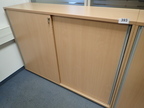HALI Aktenschrank mit Schiebetür 160 x 43 x 116 cm, 3 Ordner hoch HALI Aktenschrank mit Schiebetür 160 x 43 x 116 cm, 3 Ordner hoch
