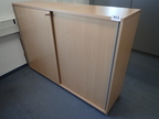 HALI Aktenschrank mit Schiebetür 160 x 43 x 116 cm, 3 Ordner hoch HALI Aktenschrank mit Schiebetür 160 x 43 x 116 cm, 3 Ordner hoch