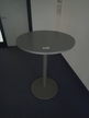 Stehtisch DM 80 cm, H 105 cm Stehtisch DM 80 cm, H 105 cm