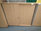 HALI Aktenschrank mit Schiebetür 120 x 43 x 116 cm, 3 Ordner hoch HALI Aktenschrank mit Schiebetür 120 x 43 x 116 cm, 3 Ordner hoch
