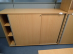 HALI Aktenschrank mit Schiebetür 160 x 43 x 116 cm, 3 Ordner hoch HALI Aktenschrank mit Schiebetür 160 x 43 x 116 cm, 3 Ordner hoch