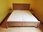 Doppelbett, Maße ca. B 165 x L 202 cm, Kopfhaupt: B 171 x H 110 cm inkl. 2 Matratzen 80 x 200 cm Doppelbett, Maße ca. B 165 x L 202 cm, Kopfhaupt: B 171 x H 110 cm inkl. 2 Matratzen 80 x 200 cm