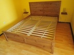 Doppelbett, Maße ca. B 165 x L 202 cm, Kopfhaupt: B 171 x H 110 cm (ohne Matratzen) Doppelbett, Maße ca. B 165 x L 202 cm, Kopfhaupt: B 171 x H 110 cm (ohne Matratzen)