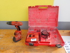 Hilti Akku-Bohrmaschine Typ SF150A + 2 Akkus + 1 Ladegerät Hilti Akku-Bohrmaschine Typ SF150A + 2 Akkus + 1 Ladegerät
