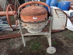 Lescha Beton-Mischmaschine mit Handrad ca. 120 L, 380 V Lescha Beton-Mischmaschine mit Handrad ca. 120 L, 380 V