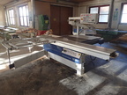 Panhans Formatkreissäge mit schwenkbarem Sägeblatt, Gehrungsanschlag Typ 690 B Electronic III Plus, inkl. Vorritzer, 7.5 kW, BJ 2007, Maße: L 3500 x T 3200 x H 1750 mm Panhans Formatkreissäge mit schwenkbarem Sägeblatt, Gehrungsanschlag Typ 690 B Electronic III Plus, inkl. Vorritzer, 7.5 kW, BJ 2007, Maße: L 3500 x T 3200 x H 1750 mm