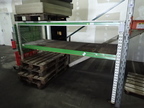 ca. 2.5 lfm Schwerlast-Regalanlage, T ca. 1.2 m, 3 Steher und 4 Balken + 1 x 2.3 lfm 2 Steher und 4 Balken ca. 2.5 lfm Schwerlast-Regalanlage, T ca. 1.2 m, 3 Steher und 4 Balken + 1 x 2.3 lfm 2 Steher und 4 Balken