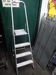 Alu-Stehleiter 4stufig Alu-Stehleiter 4stufig