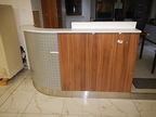 Schreibtisch-Winkelkombination mit Sichtblende 1 x 100 x 80 cm + 1 x 120 x 80 cm + 1 x 80 x 80 cm abgerundet Schreibtisch-Winkelkombination mit Sichtblende 1 x 100 x 80 cm + 1 x 120 x 80 cm + 1 x 80 x 80 cm abgerundet