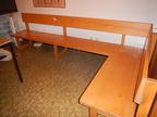L-förmige Eckbank ca. 282 x 160 cm, T 57 cm L-förmige Eckbank ca. 282 x 160 cm, T 57 cm