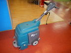 Tennant Teppichreinigungsautomat Typ R3 Ready Speed ca. 43 cm Arbeitsbreite Tennant Teppichreinigungsautomat Typ R3 Ready Speed ca. 43 cm Arbeitsbreite
