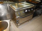 Mareno Elektroherd in Edelstahl mit Backrohr, 4 Platten, ca. B 80 x T 75 x H 90 cm Mareno Elektroherd in Edelstahl mit Backrohr, 4 Platten, ca. B 80 x T 75 x H 90 cm