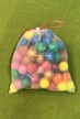 Bogi-Package 1 bestehend aus ca. 100 Bällchen und etwas zum Knabbern für die Kleinen Bogi-Package 1 bestehend aus ca. 100 Bällchen und etwas zum Knabbern für die Kleinen
